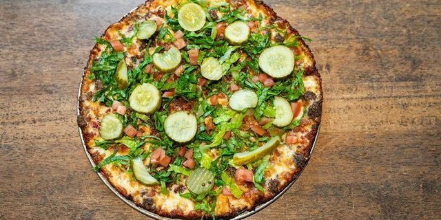 Chop The Burg Pizza