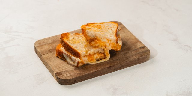 Don’t Get Too Cheesy Sandwich