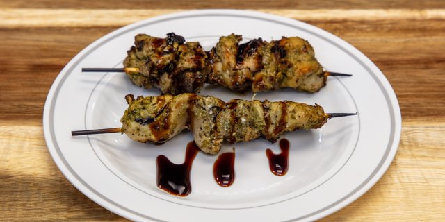 Basil Pesto Chicken Bites
