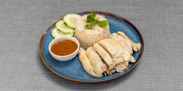 Poached Chicken Over Ginger Rice Tray