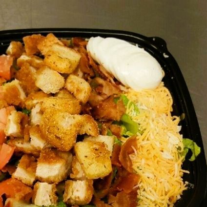 Chicken BLT Salad