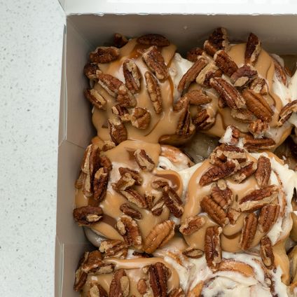 Combo Classic & Caramel Pecan Minibons Tray