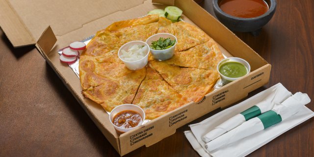 4 Pizza Birrias