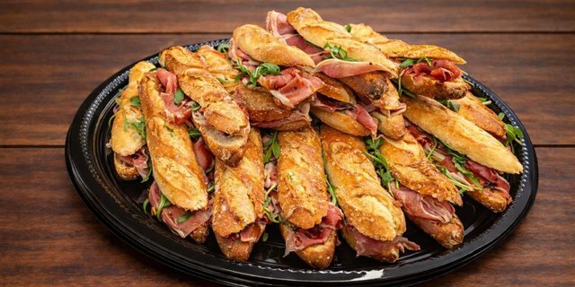 Prosciutto & Arugula Baguette