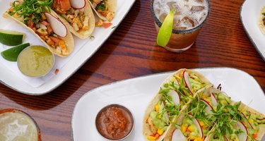 90 Pacifica Restaurant & Bar