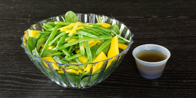 Young Spinach Salad