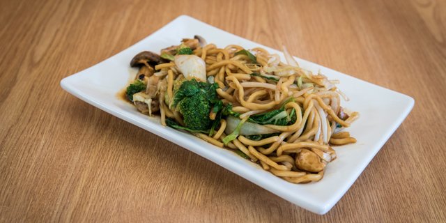 Vegetable Chow Mein