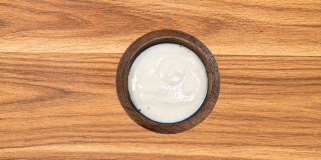 Garlic White Sauce (Toum)