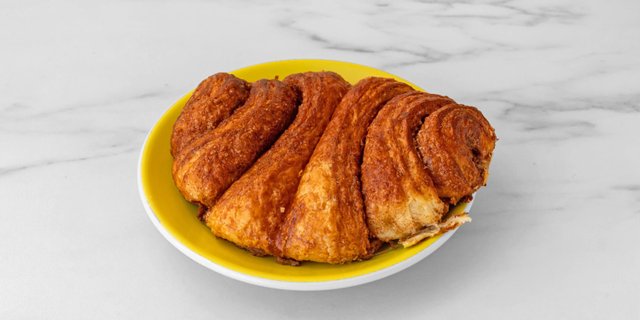 Cinnamon Croissant (Franzbroetchen)