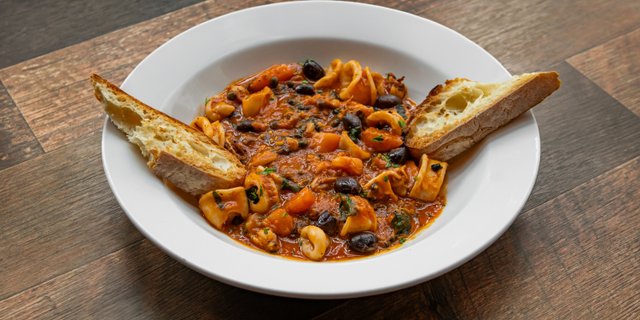 Francisco’s Seafood Brodetto