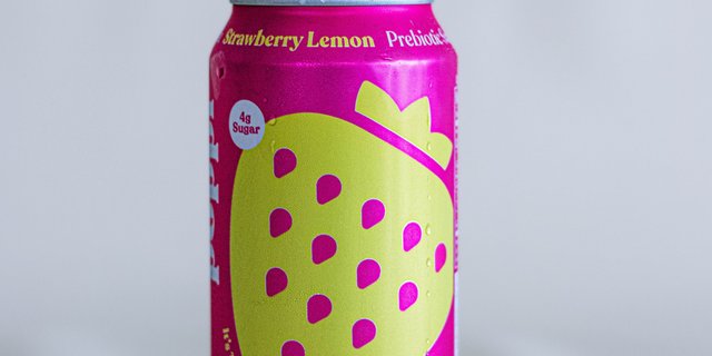Poppi Strawberry Lemon