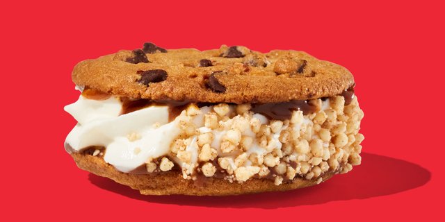 Cinnamon Crunch Ice Cream Sandwich Pack