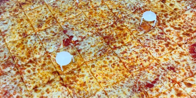 28" Jumbo Cheese Pizza