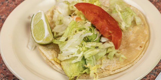 5 Tacos w/ Avocado & Flour Tortillas