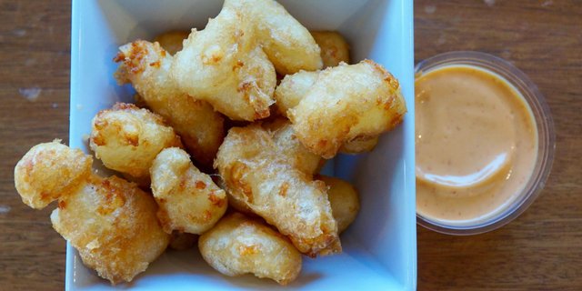 Crispy Cheese Curds