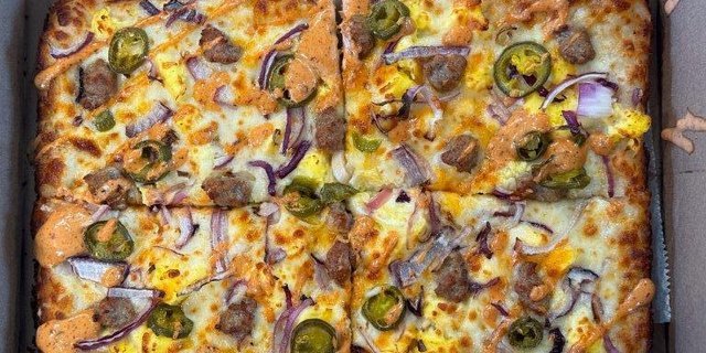 Breakfast Pizza