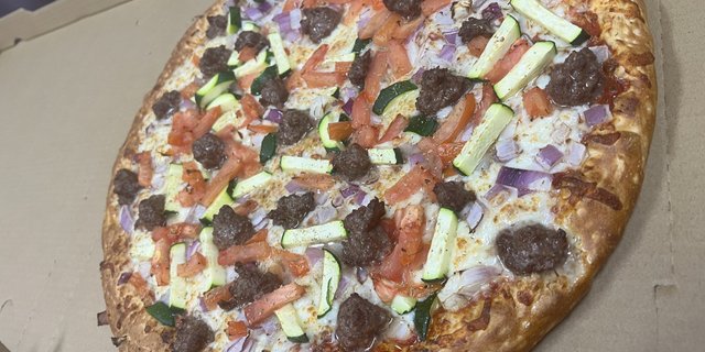 Siciliana Beef Pizza
