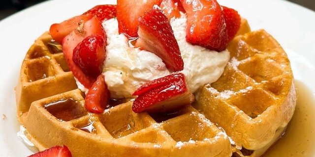 Fresh Strawberries & Cream Waffle