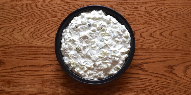 Yogurt & Cucumber Dip (Tzatziki)