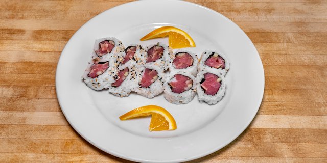 Pepper Tuna Roll