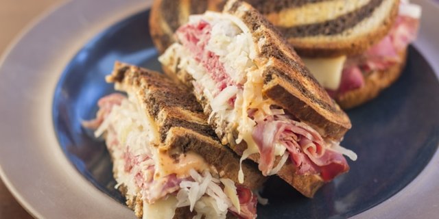 Reuben Signature Sandwich