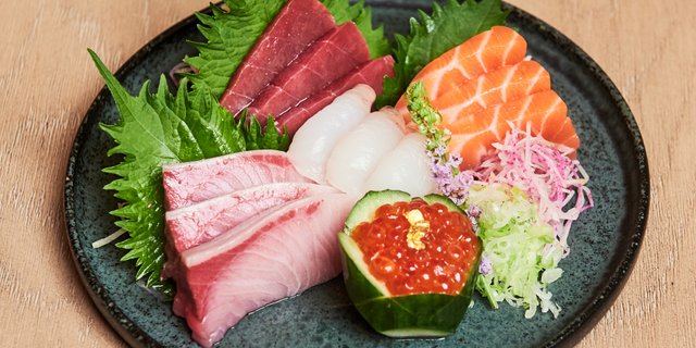 Sashimi Plate
