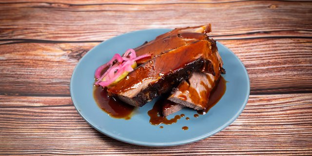 Sliced Smoked Braised Brisket (4 Lbs.)