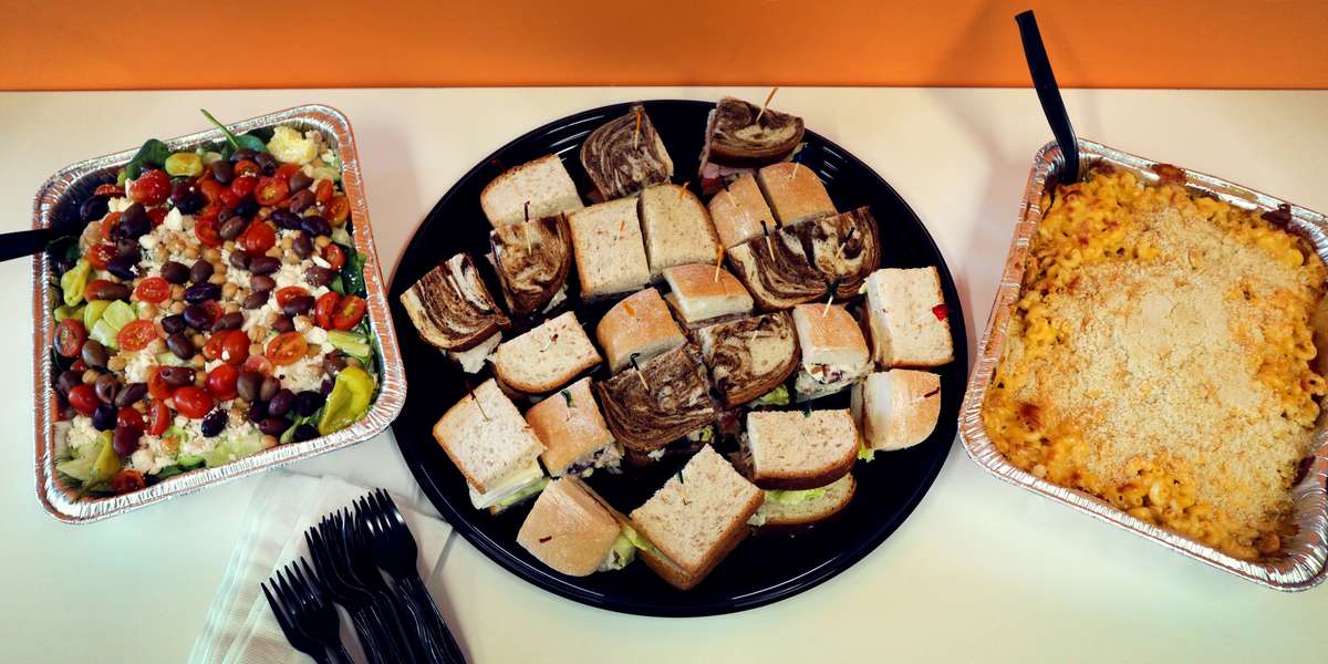 Braeda Fresh Express Cafe