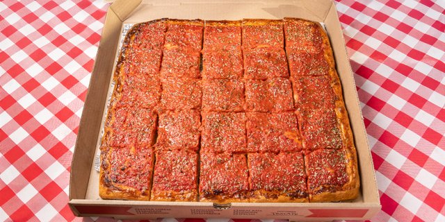 Whole Tomato Pizza Pie