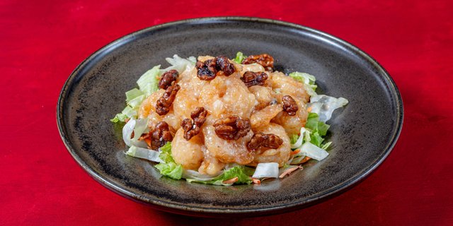 Honey Walnut Shrimp Pan