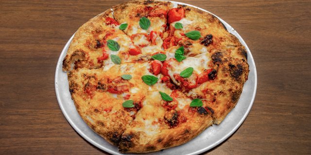 Spicy Calabrian Pizza