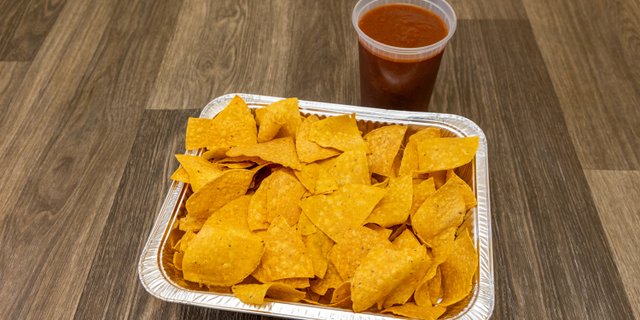 Chips & Salsa Tray