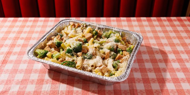 Chicken & Broccoli Ziti