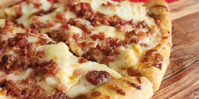 BBQ Chicken Pizza