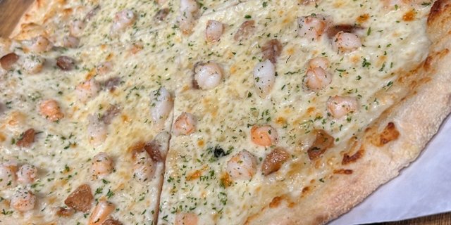 The Big Shrimp Pizza