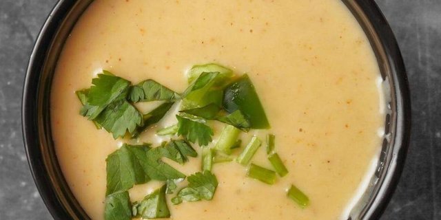 Spicy Queso (Medium Tray)