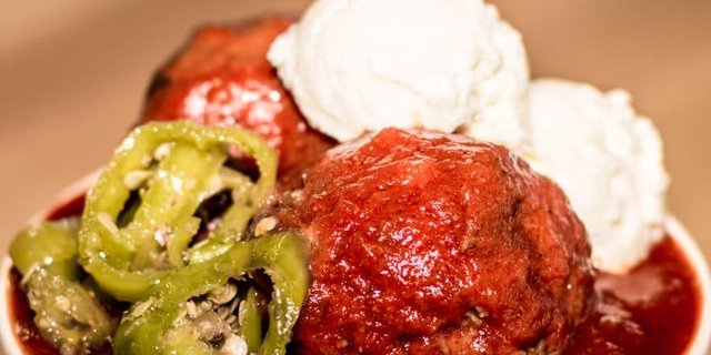 Vernon’s Famous All-Beef Meatballs