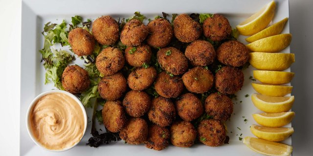 Crab Cakes Tray