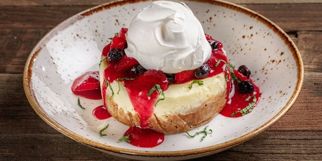 Mountain Berry Cheesecake