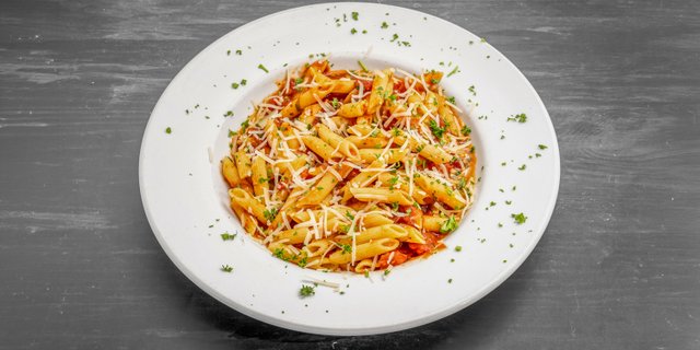 Penne Pasta w/ Marinara Sauce