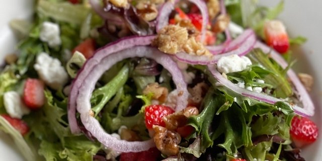 Berry Bliss Salad Boxed Lunch
