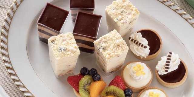 Mini Tart & Parfait Tray