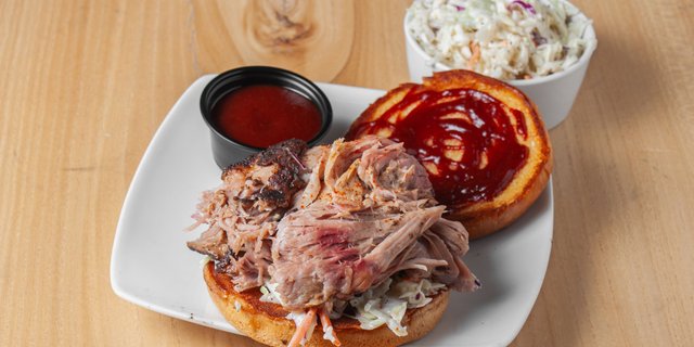 Pulled Pork Sandwich Boxed Lunch
