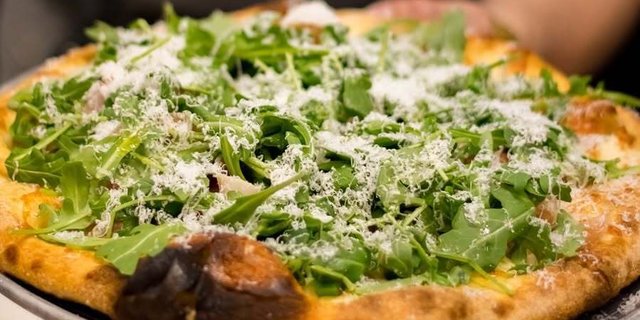 Prosciutto Arugula Pizza