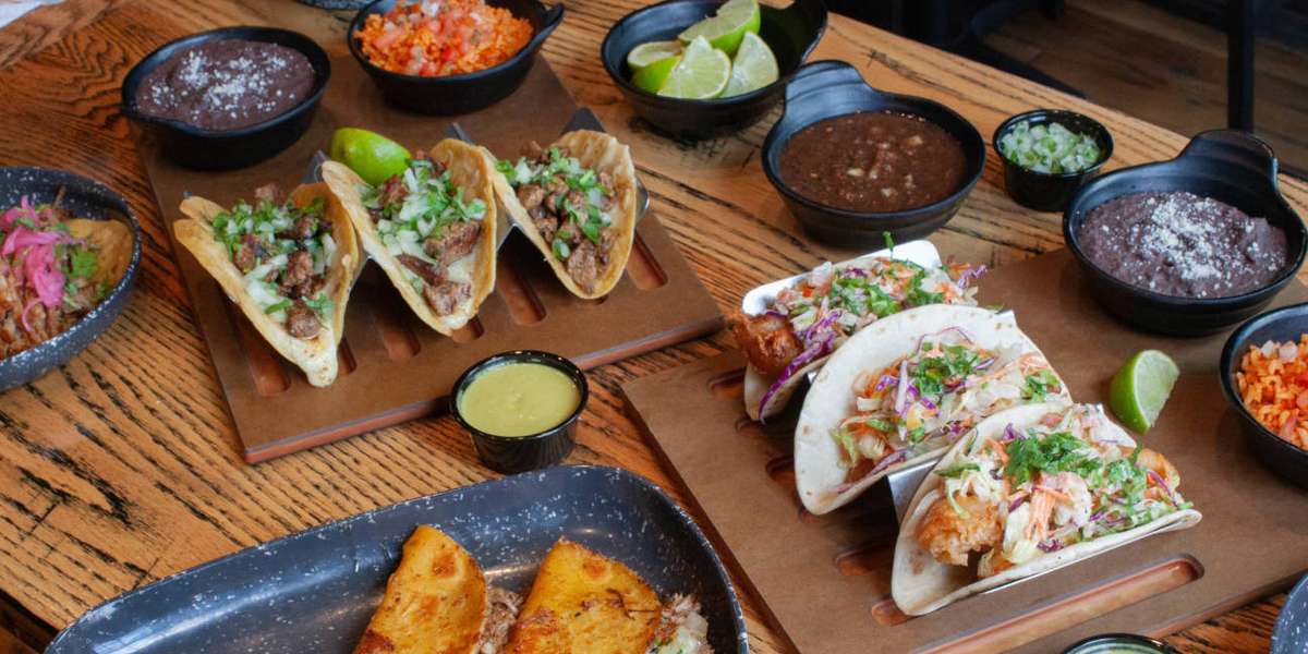 Que Onda Tacos + Tequila