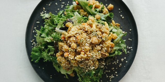 Curried Chickpea Salad