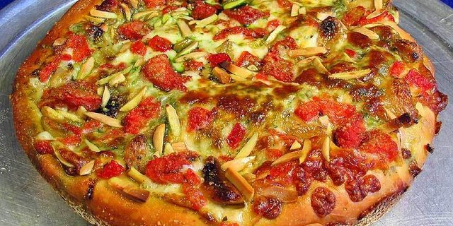 John Dillinger Deep Dish Pizza