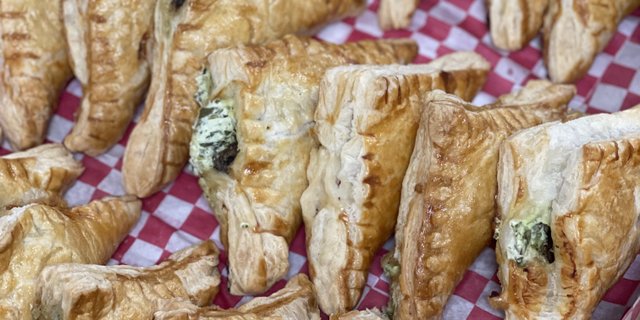 Ham, Spinach & Cream Cheese Puff Pastry