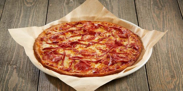 Individually Packaged Gluten-Free Pepperoni Extreme Pizza