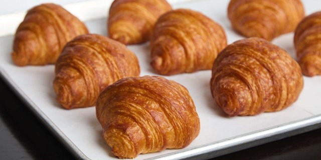 12 Mini Butter Croissants